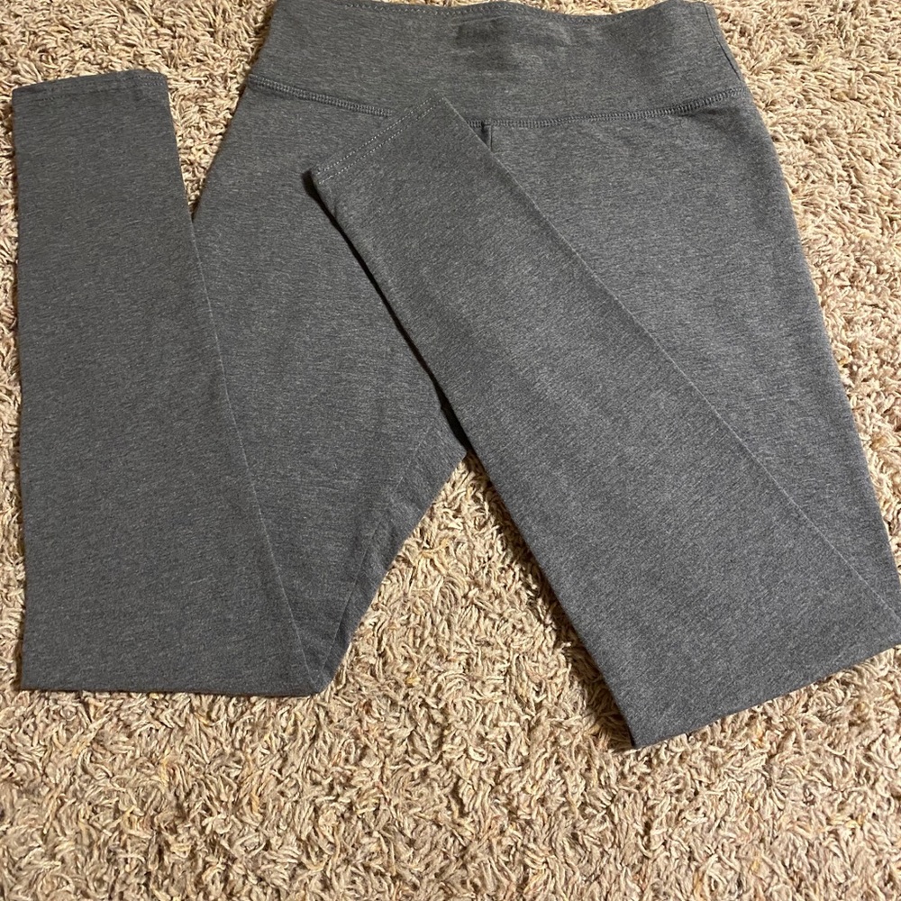 Grey Aerie Leggings